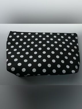 Black and White Polka Dot Cosmetic Bag